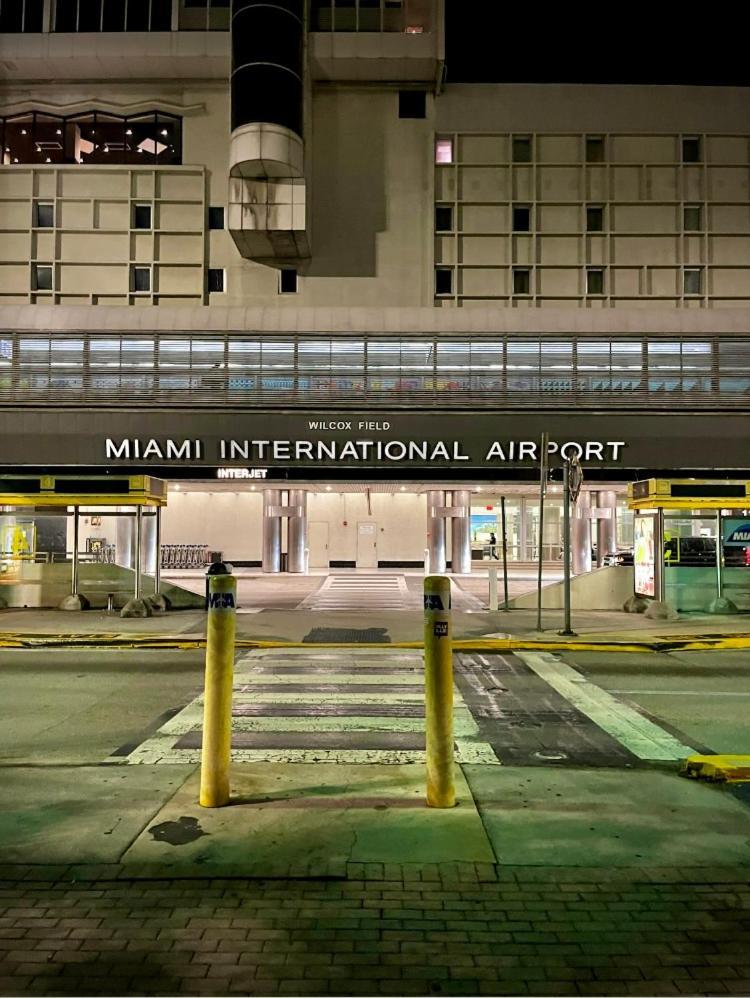 Cozy Private Room, Near The Airport - Free Parking - 01 Miami Exterior foto